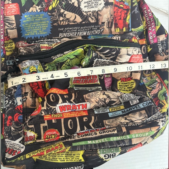 Marvel Comics Backpack - Picture 6 of 9